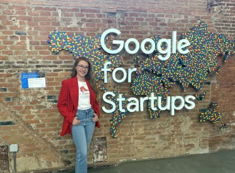 monica-chacin-seo-copywriter-at-google-for-startups